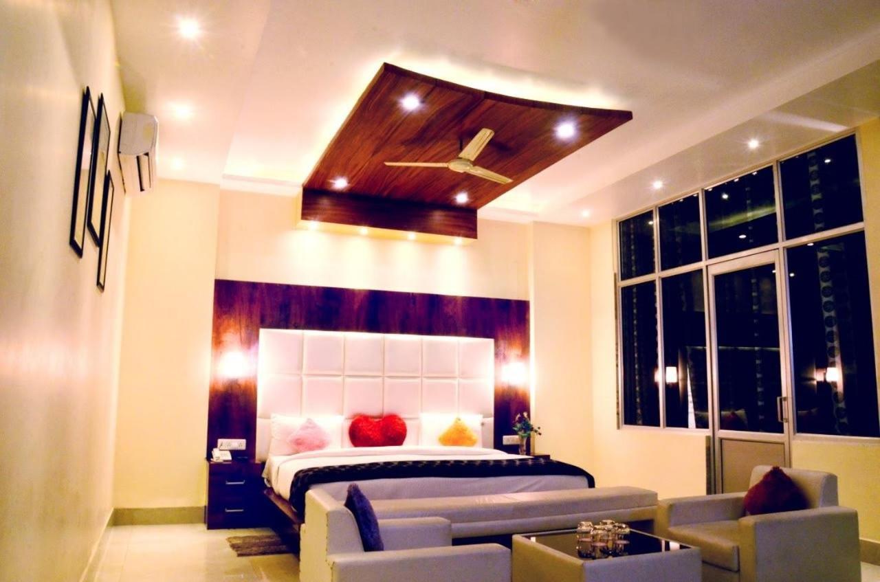 Taraji Resort Ayodhya Exteriör bild