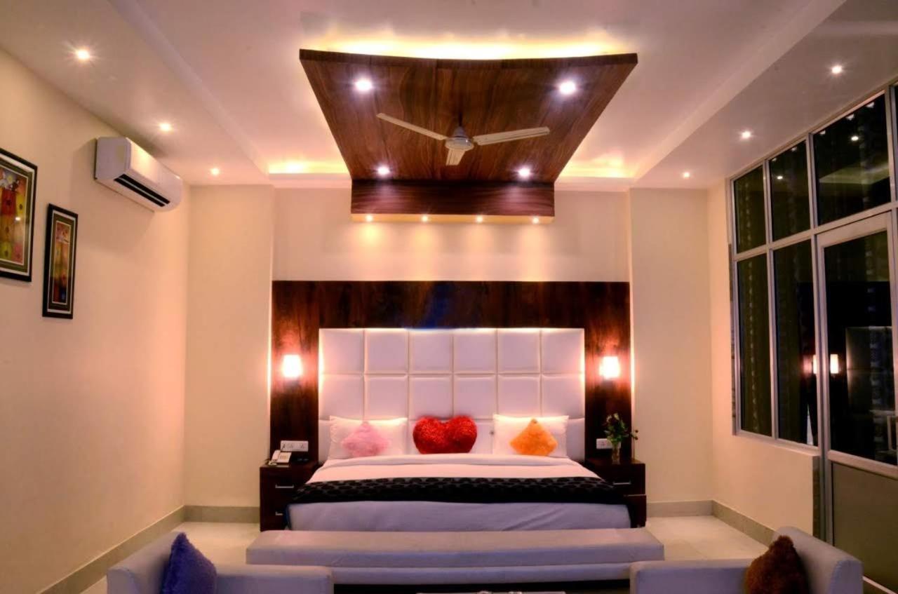 Taraji Resort Ayodhya Exteriör bild