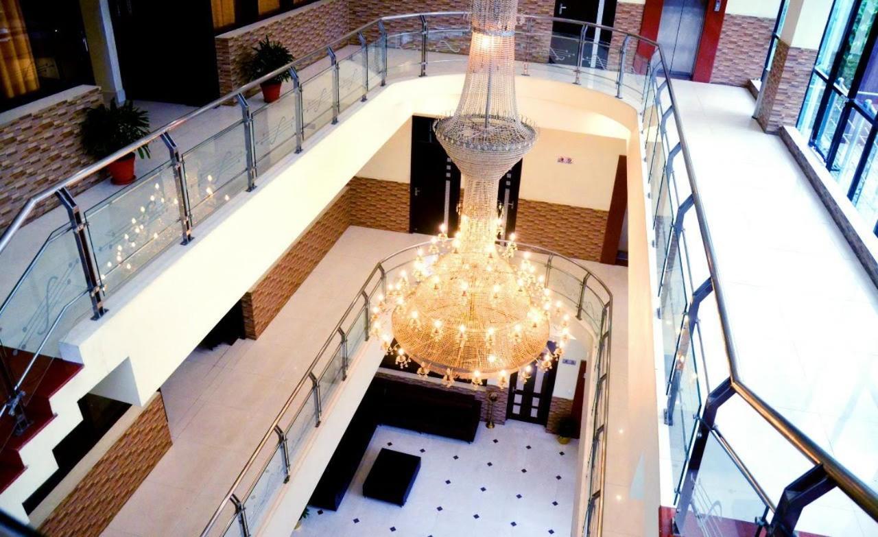Taraji Resort Ayodhya Exteriör bild