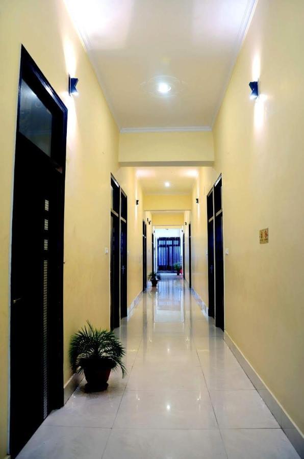Taraji Resort Ayodhya Exteriör bild